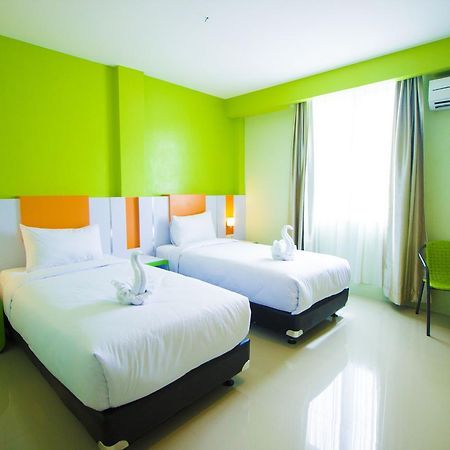 Hannah Hotel Syariah Painan Εξωτερικό φωτογραφία
