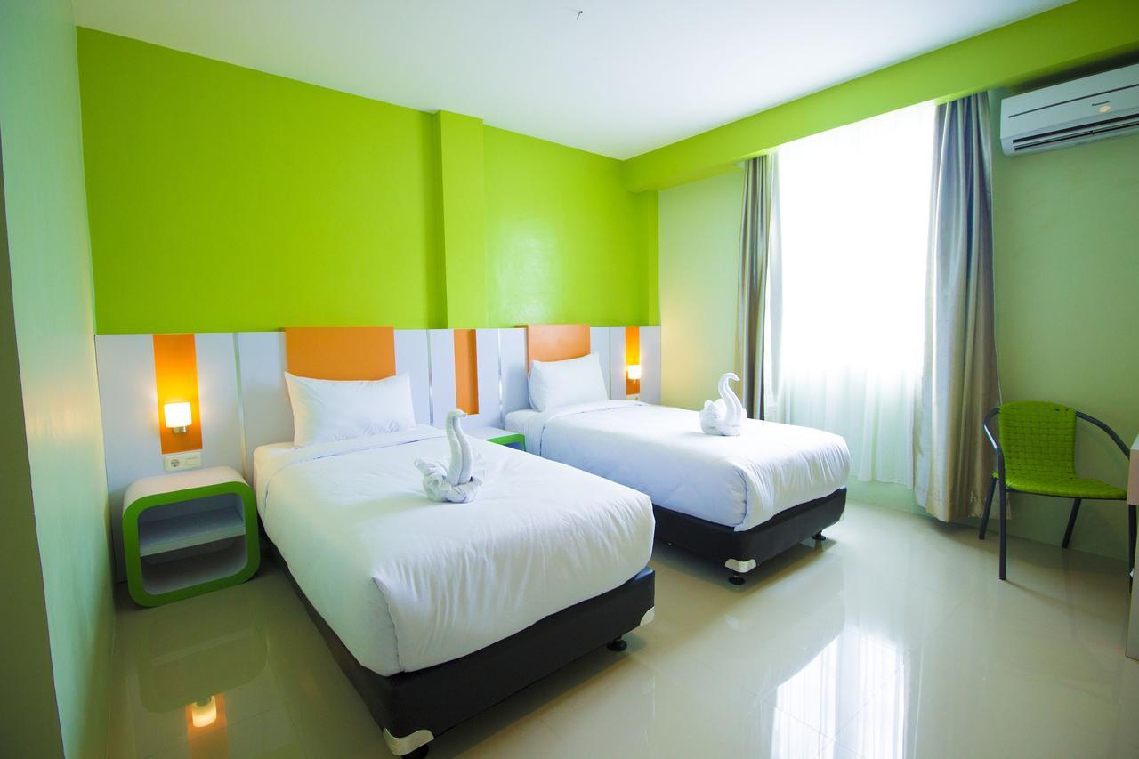 Hannah Hotel Syariah Painan Εξωτερικό φωτογραφία